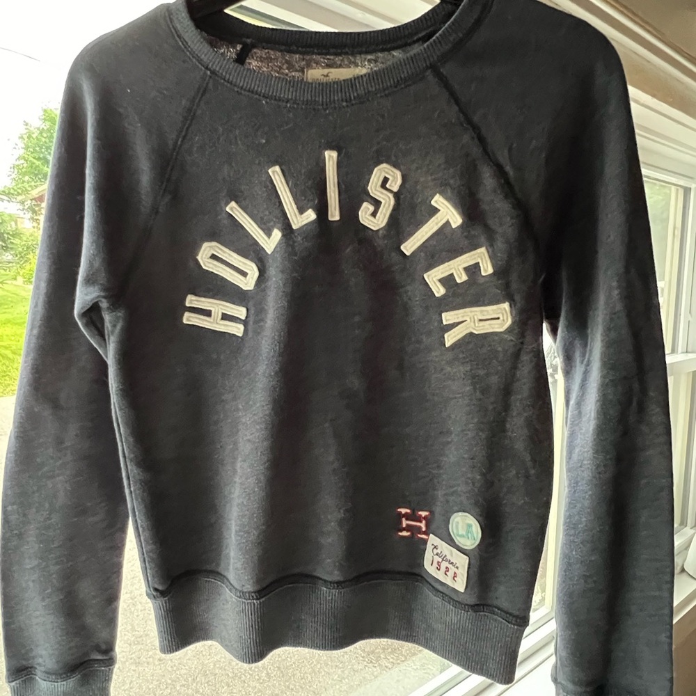 Hollister sweatshirt XS